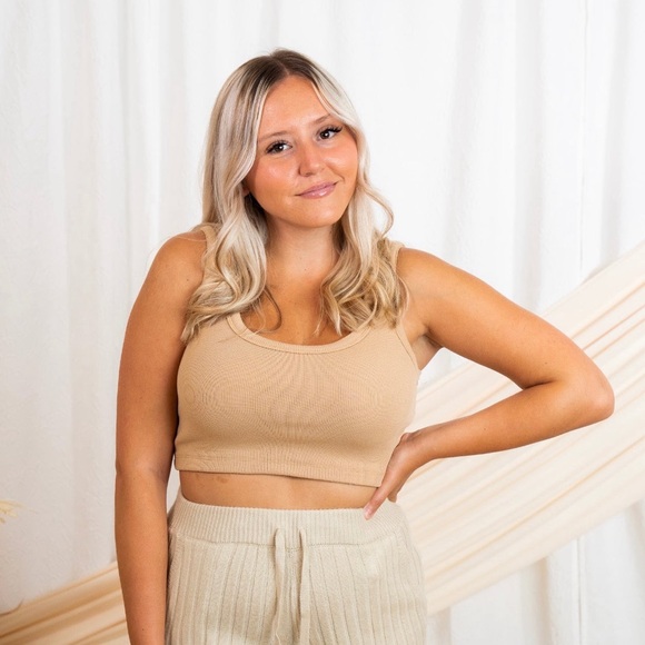 Signature8 Tops - Ribbed Cropped Tank